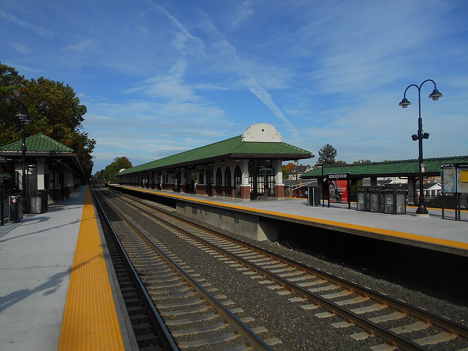 RIdgewood_Station